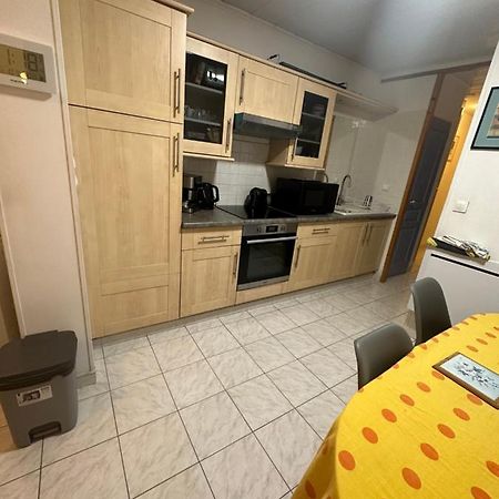 A La Semaine Ou Au Jour / Location Studio Meuble 30M² La Ciotat Ngoại thất bức ảnh