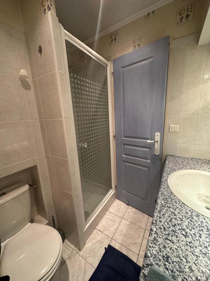 A La Semaine Ou Au Jour / Location Studio Meuble 30M² La Ciotat Ngoại thất bức ảnh